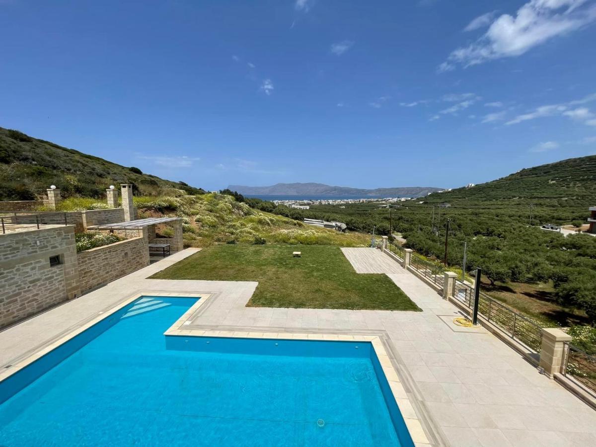 Villa Stylianos And Studios Kíssamos Extérieur photo
