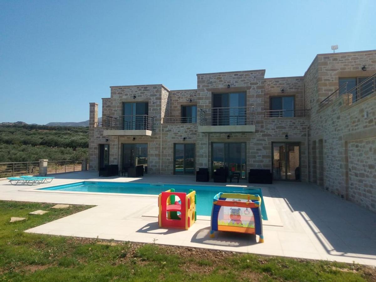 Villa Stylianos And Studios Kíssamos Extérieur photo