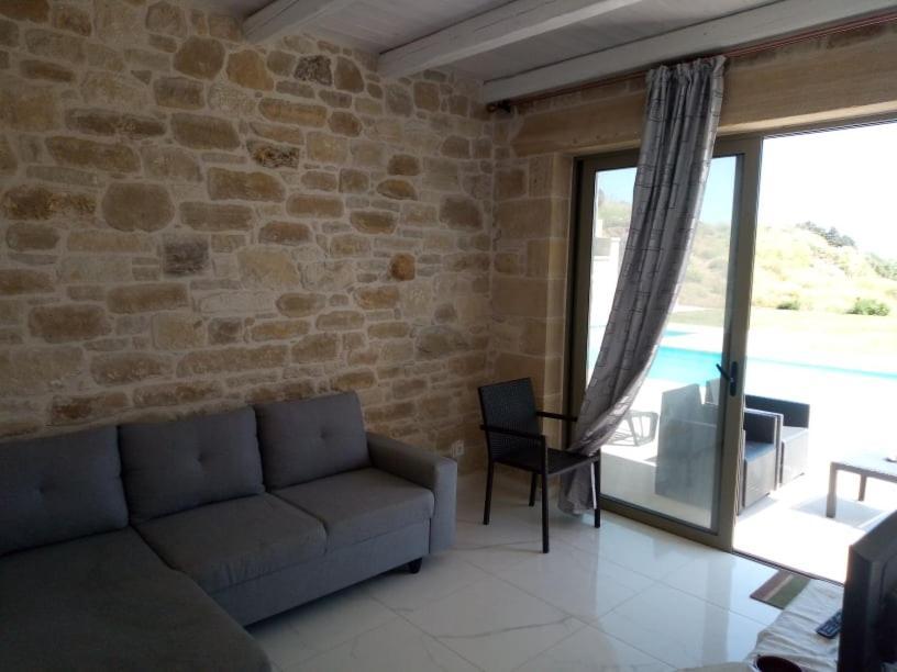 Villa Stylianos And Studios Kíssamos Extérieur photo