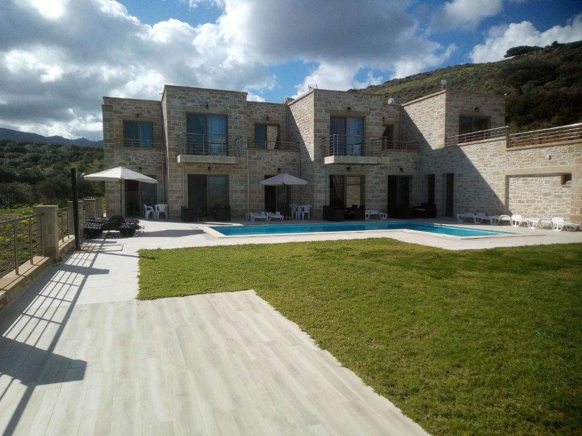 Villa Stylianos And Studios Kíssamos Extérieur photo